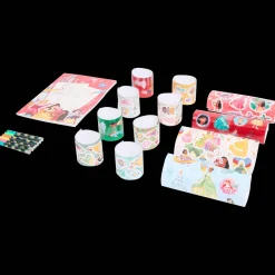 Action Basteln<Disney Weihnachtsmalbuch mit Stickern