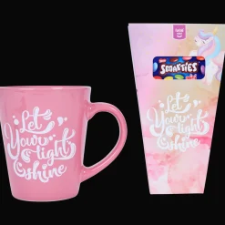Action Schokolade<Tasse mit Schokolade und Kakao